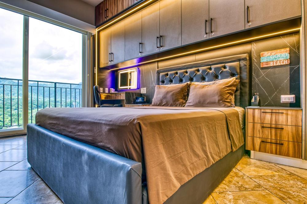 Secretjaco - Luxury Beach Front Penthouse With Pool & Jacuzzi מראה חיצוני תמונה